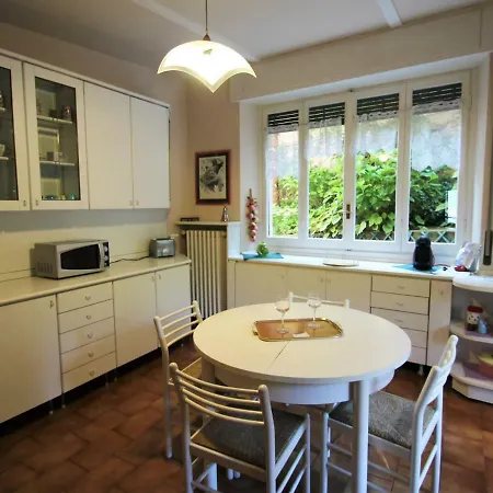 Sabrina By Interhome Nesso